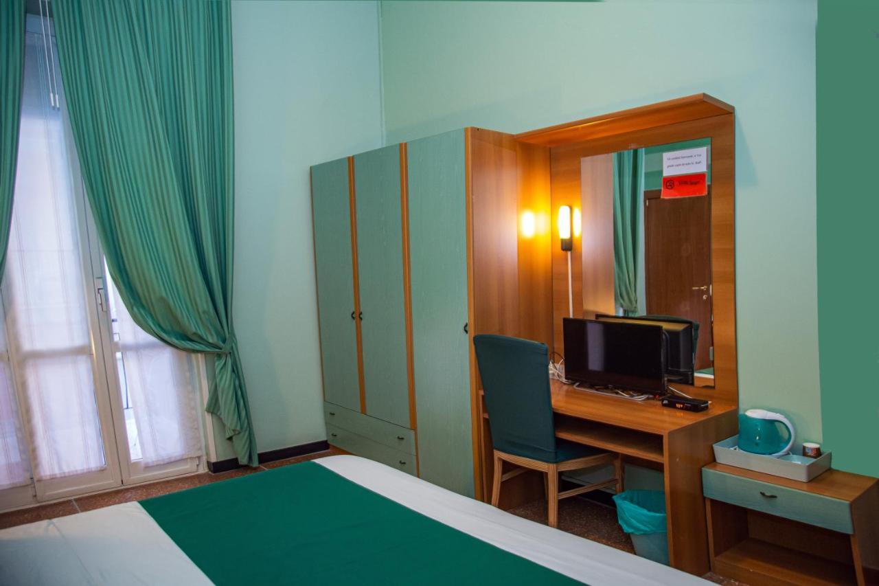 Albergo Glory Borghetto Santo Spirito Exteriér fotografie